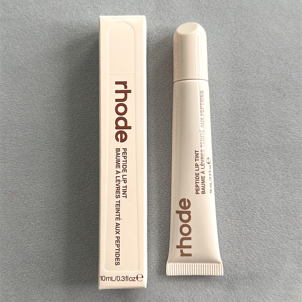 🎨 RHODE | PEPTIDE LIP TREATMENT